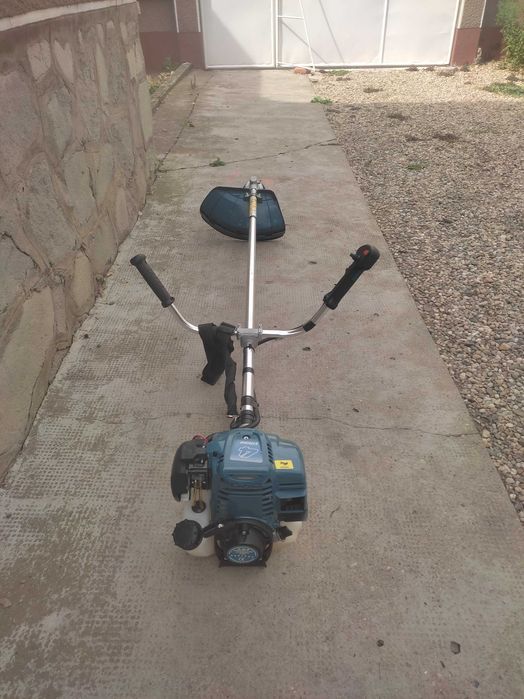 Motocoasă Japonez 4 Timpi  NOUA