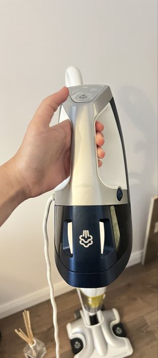Rowenta Clean & Steam – Aspirator și mop cu abur 2 în 1