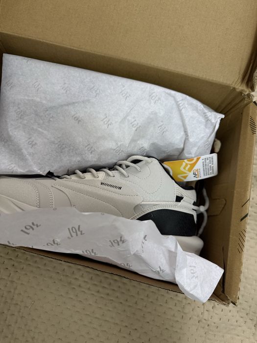 Кроссовки с утеплением 361!