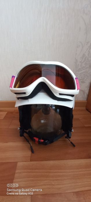 Детский горнолыжный шлем