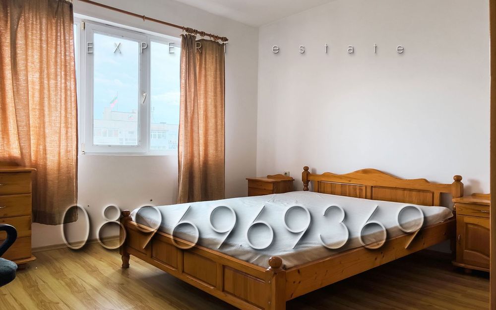 Продава се Тристаен апартамент в Варна, Завод Дружба - 80 кв.м за 2100 €/кв.м - Снимка #11