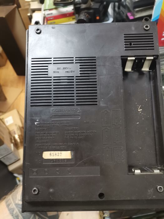 Deck portabil grundig  pt piese sau restaurare