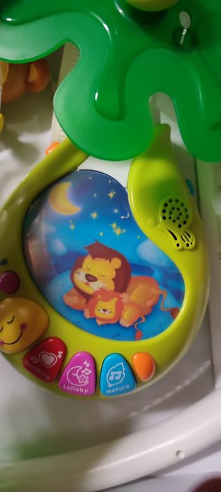 Играчка M-Toys за детско легло, Въртяща, Пееща, Светеща