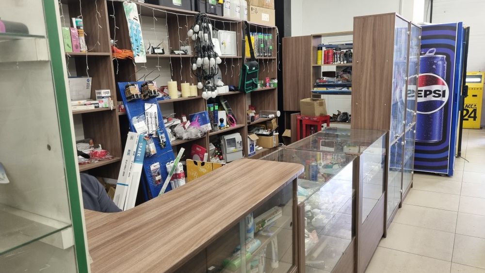 Продам отдел Назарбаева 8/1