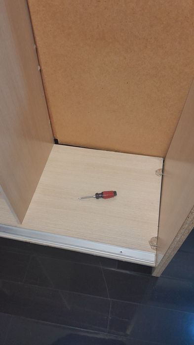 Ремонт мебели. Выезд на дом. Ремонт шкафа. Ремонт дивана, стульев