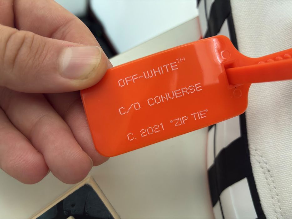 Converse Off-White
