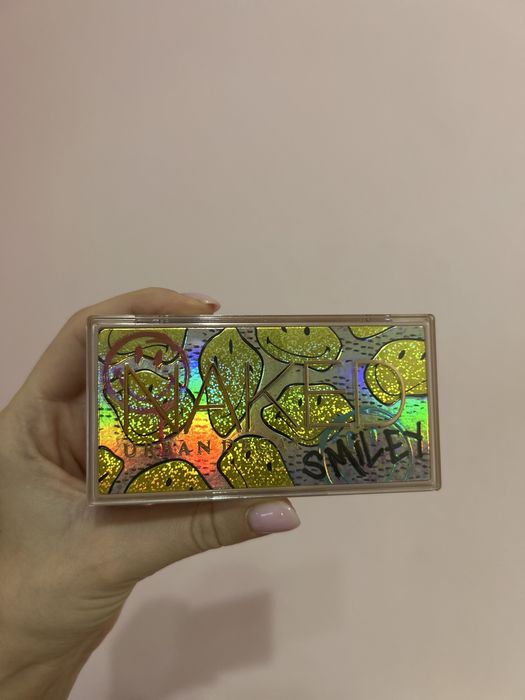 Urban Decay Naked x Smiley палитра