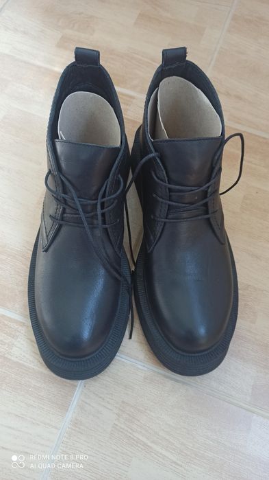 Нови обувки,40 номер, естествена кожа