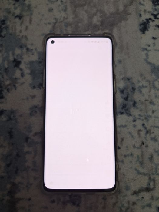 OnePlus 8 128/8 ОПИСАНИЕ