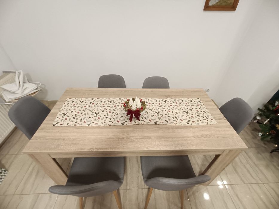 Masa și scaune 6 persoane
