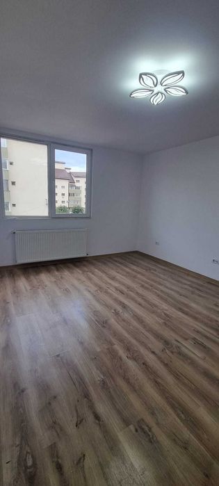Apartament cu doua camere de vânzare