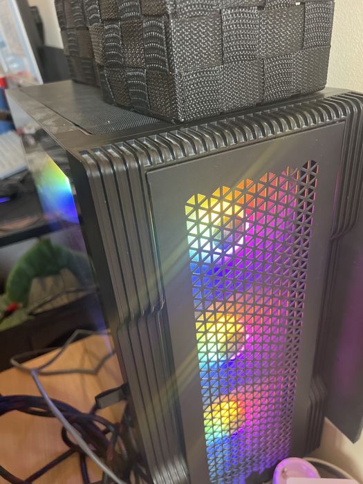 PC компютьр на продажба СРОЧНО !