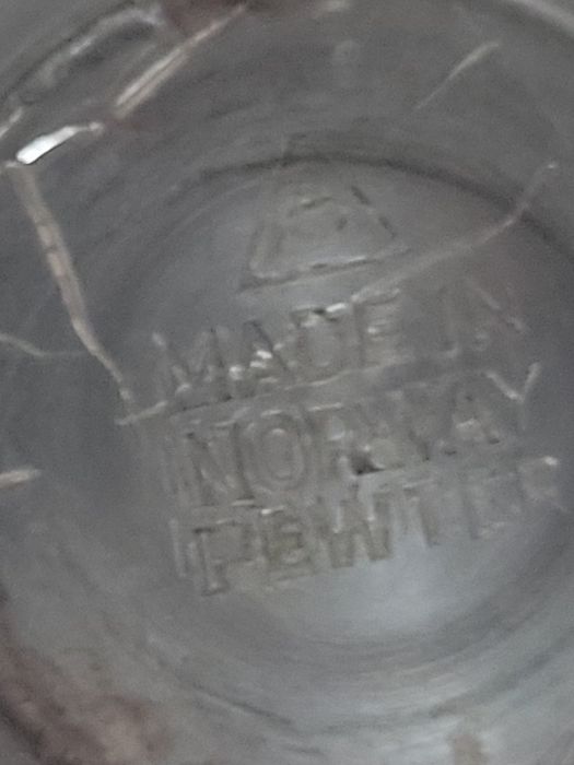 Лот калаени свещници,  Норвегия