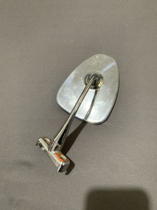 Oglinda  model retro