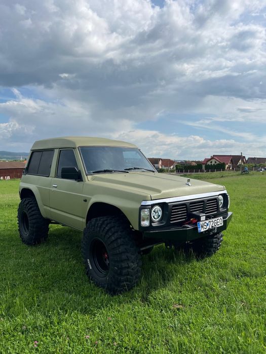 Nissan Patrol Y 60