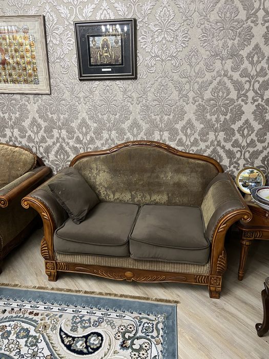 Продам гарнитур для гостинной