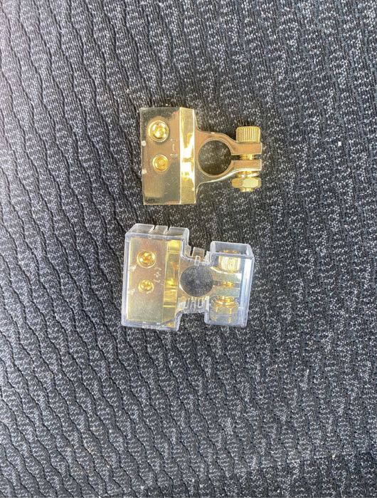 Клеммы аккумулятора отдам почти даром