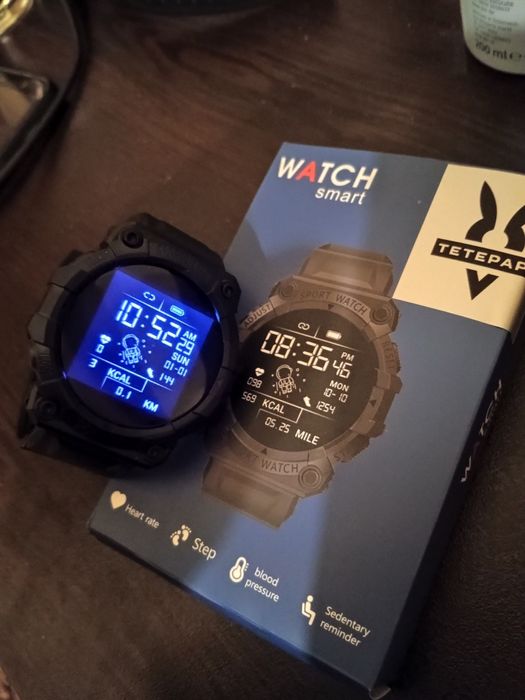 Смарт часовник .