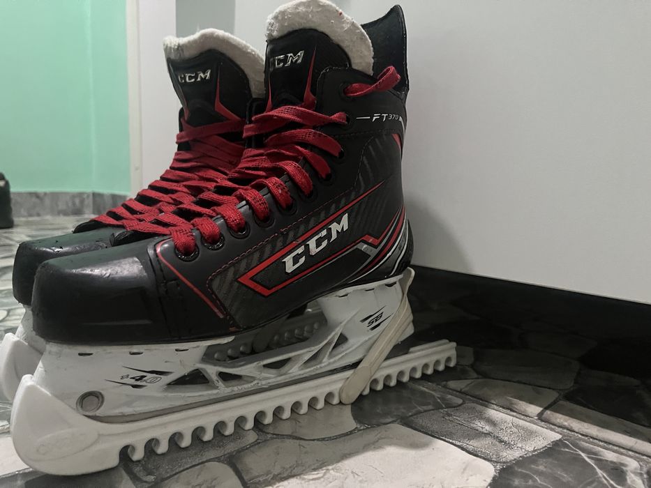 Коньки ccm FT 370
