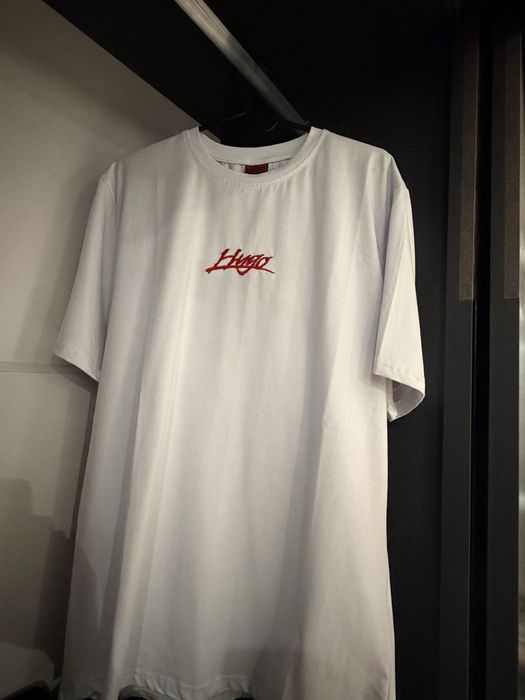 Ih  nom uh nit paris