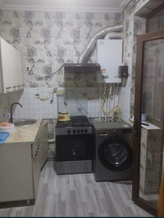 Срочно продается 1-комнатная квартира на Мирзо-Улугбекском районе