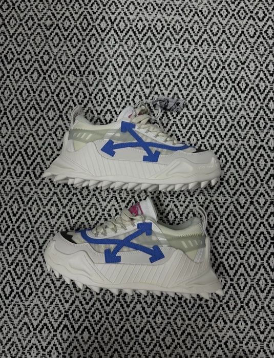 adidasi Off White Odsy 1000