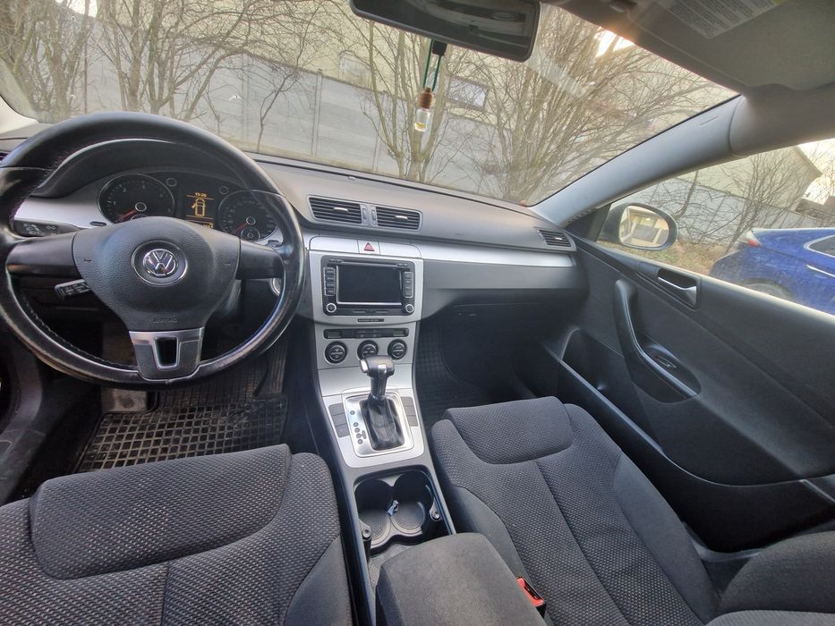 Passat b6 break 2010 avariat