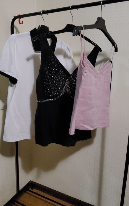 Продам женские блузки