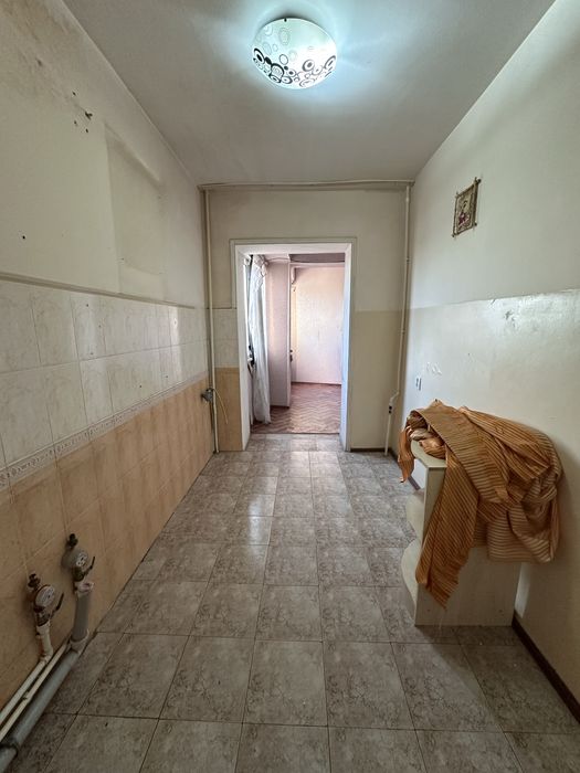 Феруза Продается квартира 2/3/4 балкон 2х6 77-Серия