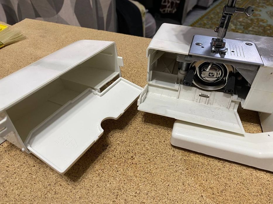 Швейная машинка "Чайка 735"