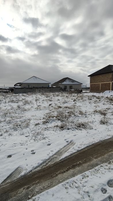 Продам участок Ынтымак