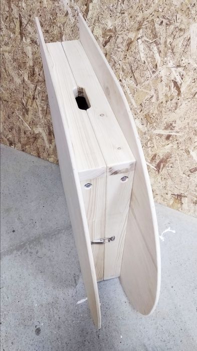 Азиатский стол, овальный.