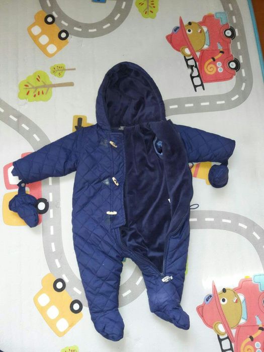 продаю весенний комбинезон