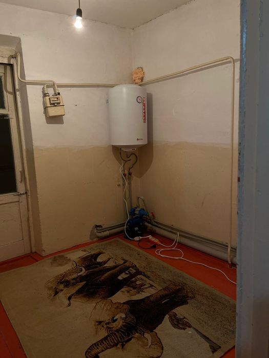 Жетісай қаласында 2 бөлмелі пәтер сатылады,