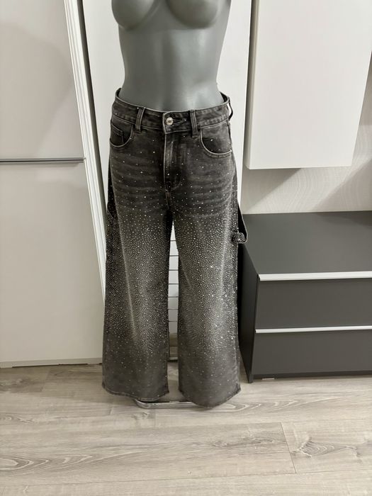 Blugi Wide Leg cu strasuri | M | Talie înaltă | Statement
