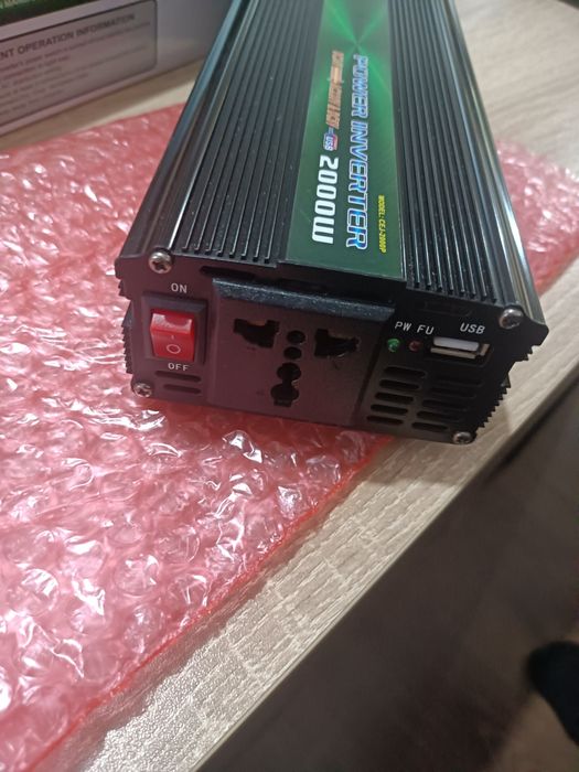 Продавам Преобразувател от 24v на 220v