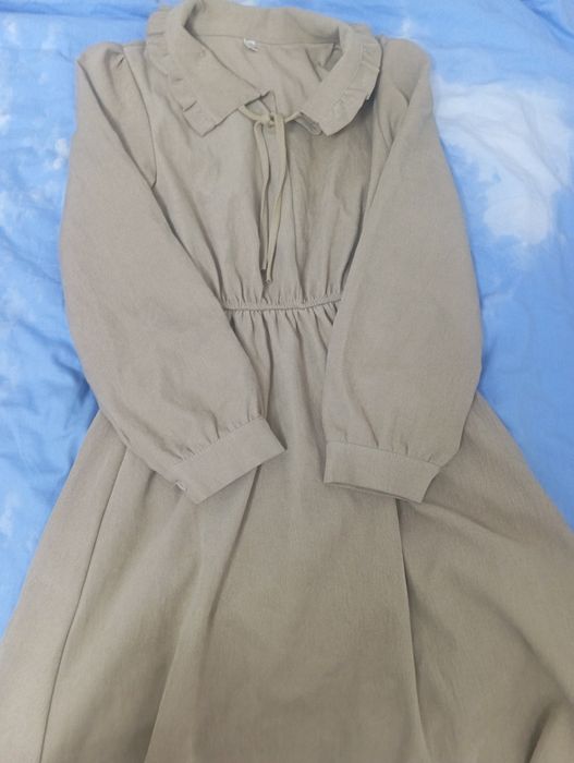 Платье и жилетка почти новое Jeletka va kuylak