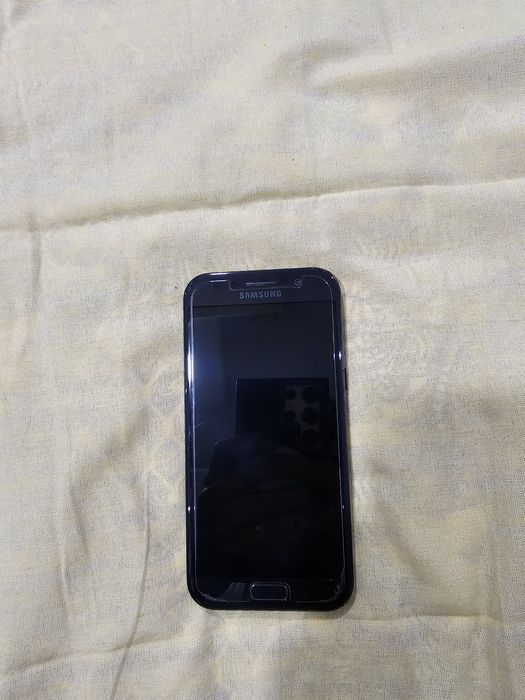 Samsung a5 2017 sotiladi ishlashi chotki imilkadan utgan