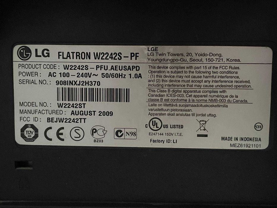 Монитор для компьютера LG W2242s