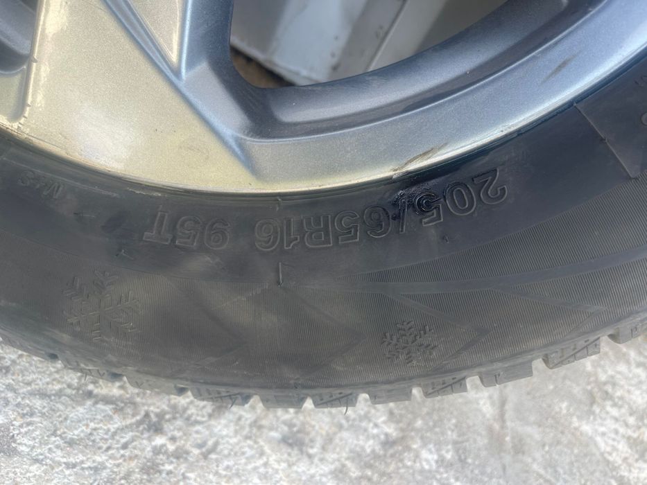 Зимние шины с дисками