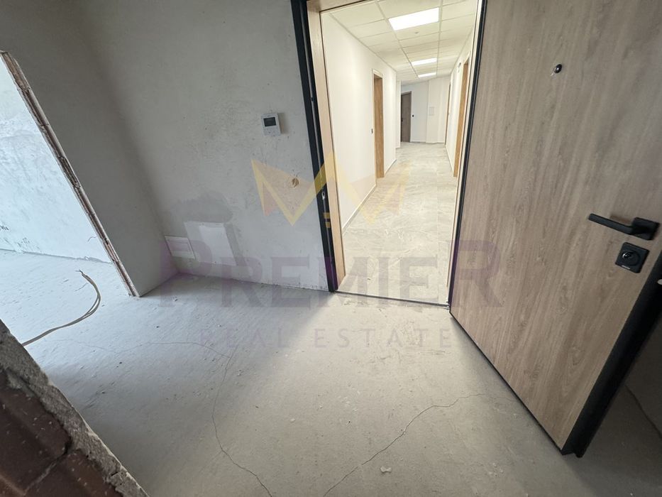 Продава се Тристаен апартамент в София, Полигона - 123 кв.м за 2269 €/кв.м - Снимка #6