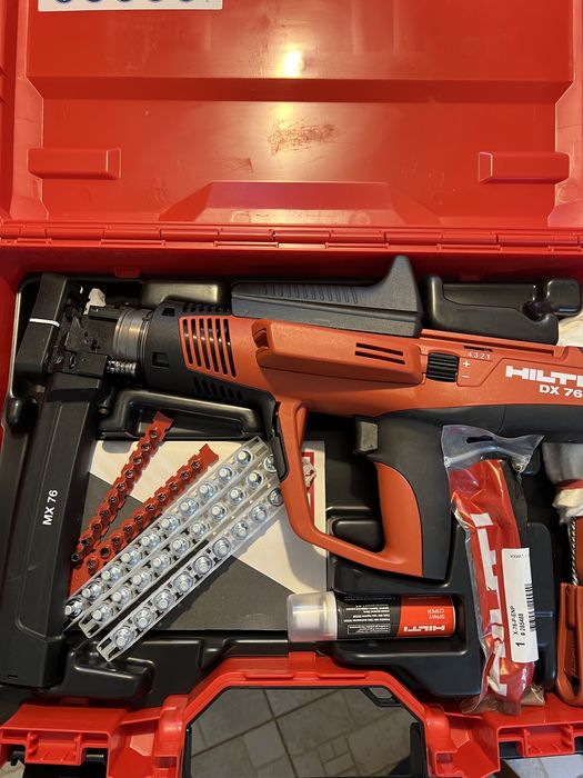 Pistol cu capse  Hilti DX 76-Nou