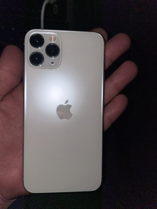 Iphone 11 pro jafolatlangan