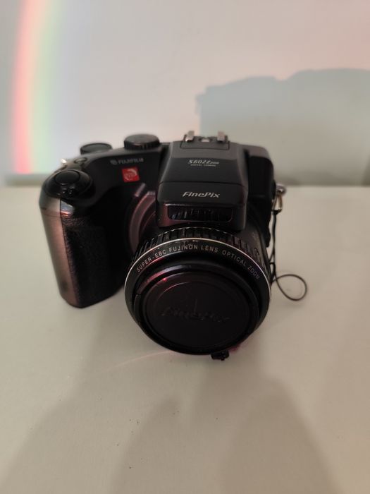 Фотоапарат Fujifilm Finepix s602 Zoom