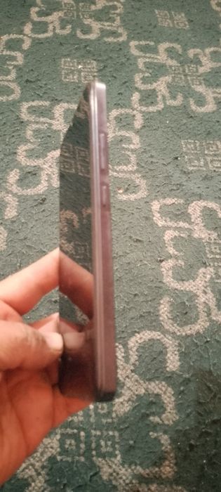 Инфаникс смарт7 сотилади