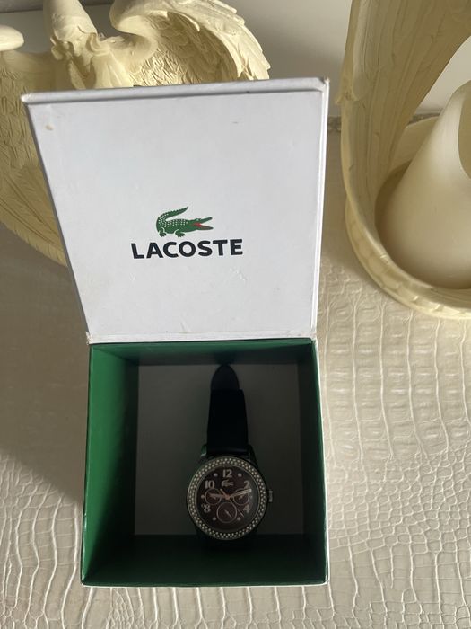 Стильная модель жен часов Lacoste в эффектном, благородном дизайне!
