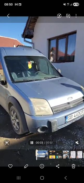 Vând  ford turneo conect