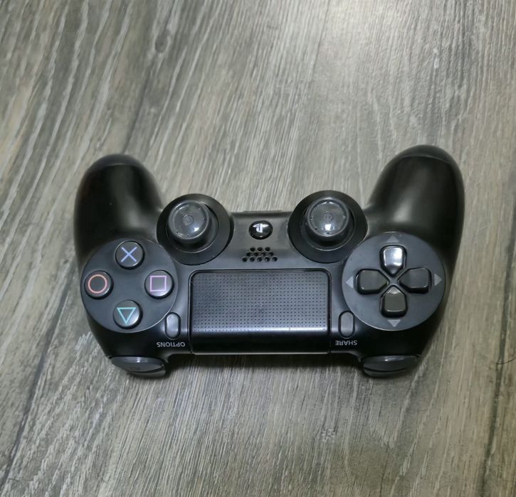 Конзола PlayStation 4  1TB