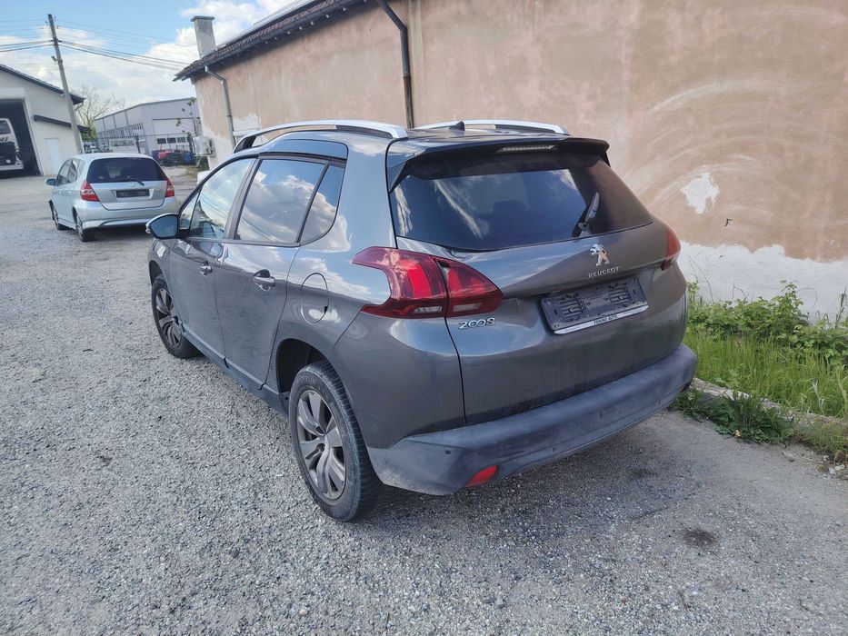 Peugeot 2008 1,2 i , Пежо 2008 на части  Юни 2018, Хечбек