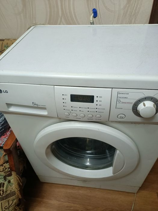 Стиральная машинка под ремонт